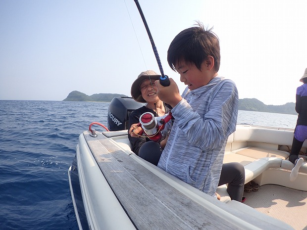 ～西表島で貸切海遊びボートチャーターツアー～