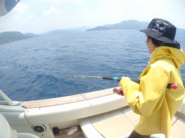 小浜島より奥西表貸切ボートチャーターシュノーケリング＆釣り