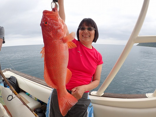 台風後もエキサイティングな西表島の釣りと美しい網取シュノーケリング!