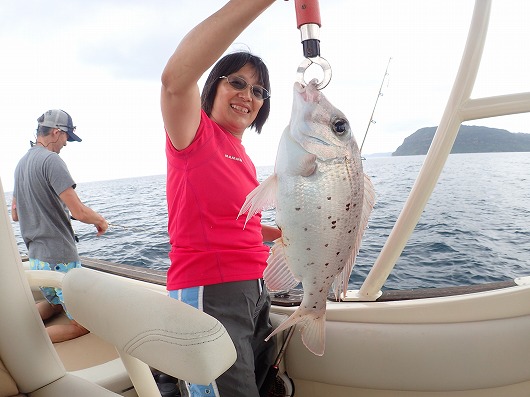 台風後もエキサイティングな西表島の釣りと美しい網取シュノーケリング!