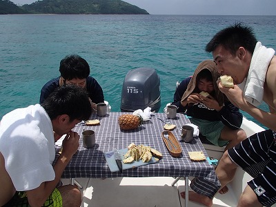 西表島でシュノーケリングや釣りを石垣島から日帰りでも楽しめるメラマウリゾート