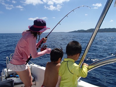 今年３回目のリピーターこうちゃんと西表島で釣り＆シュノーケリング