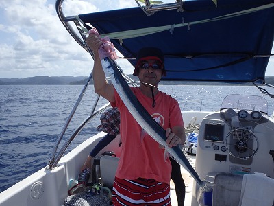 西表島１０年以上のリピーターさんと貸切ボートチャーターで釣りまくりグルメツアー