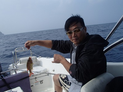 まだ夏の西表島で石垣島から日帰りで釣りとシュノーケリングツアー