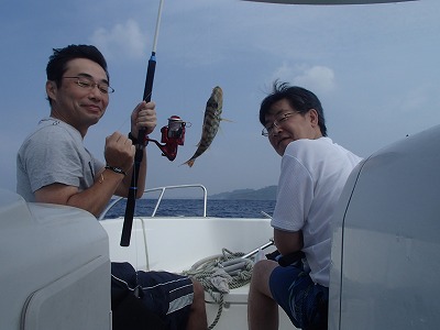 まだ夏の西表島で石垣島から日帰りで釣りとシュノーケリングツアー