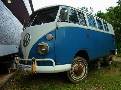 台風対策万全のワーゲンバス