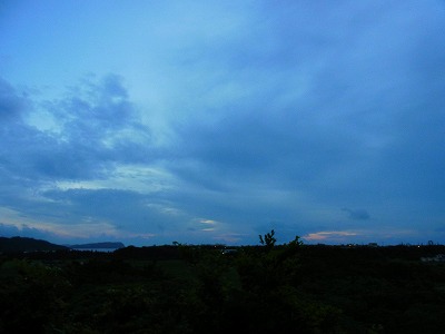 夜８時の西表島